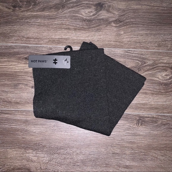 BNWT Grey Scarf from Hot Paws - Picture 2 of 7